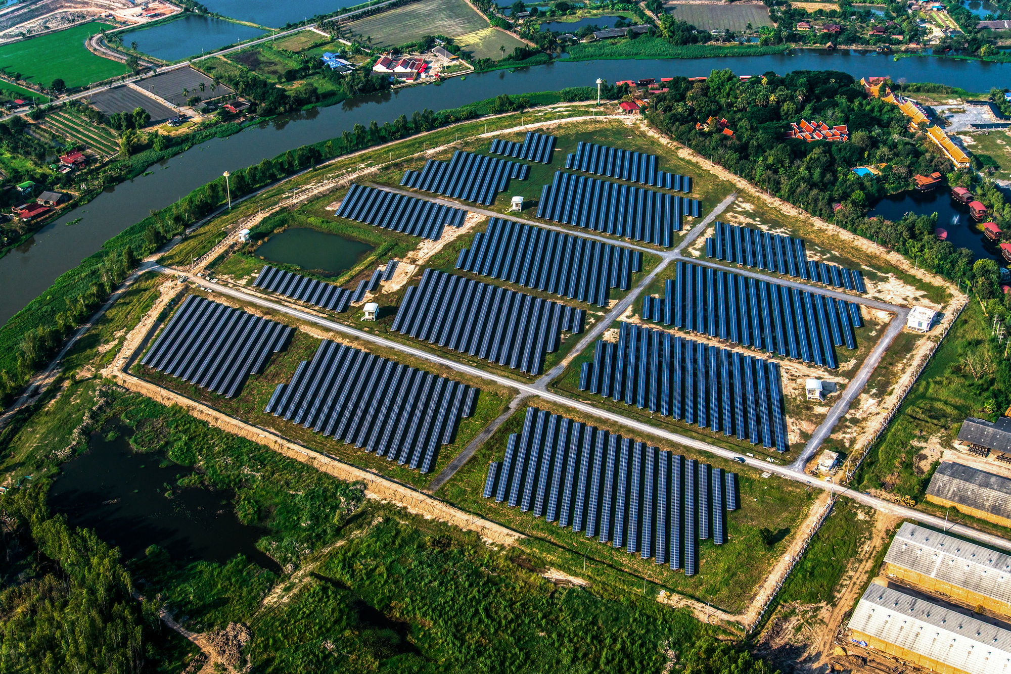 Clean electricity generation at a windfarm, part of our global customized energy solutions.